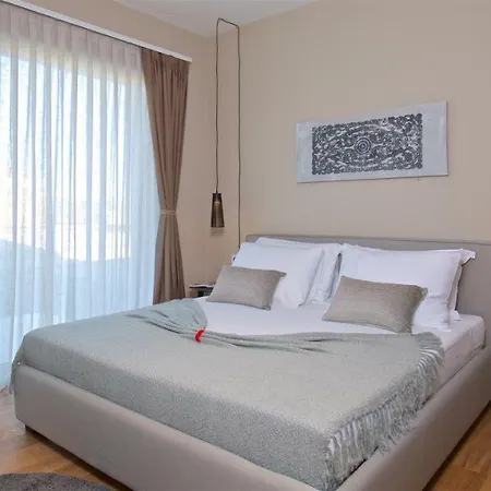 6 Bedrooms New With Amazing Views! Villa *