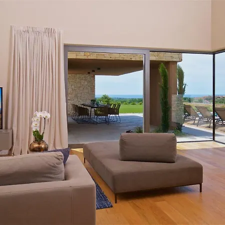 6 Bedrooms New With Amazing Views! * Brtonigla